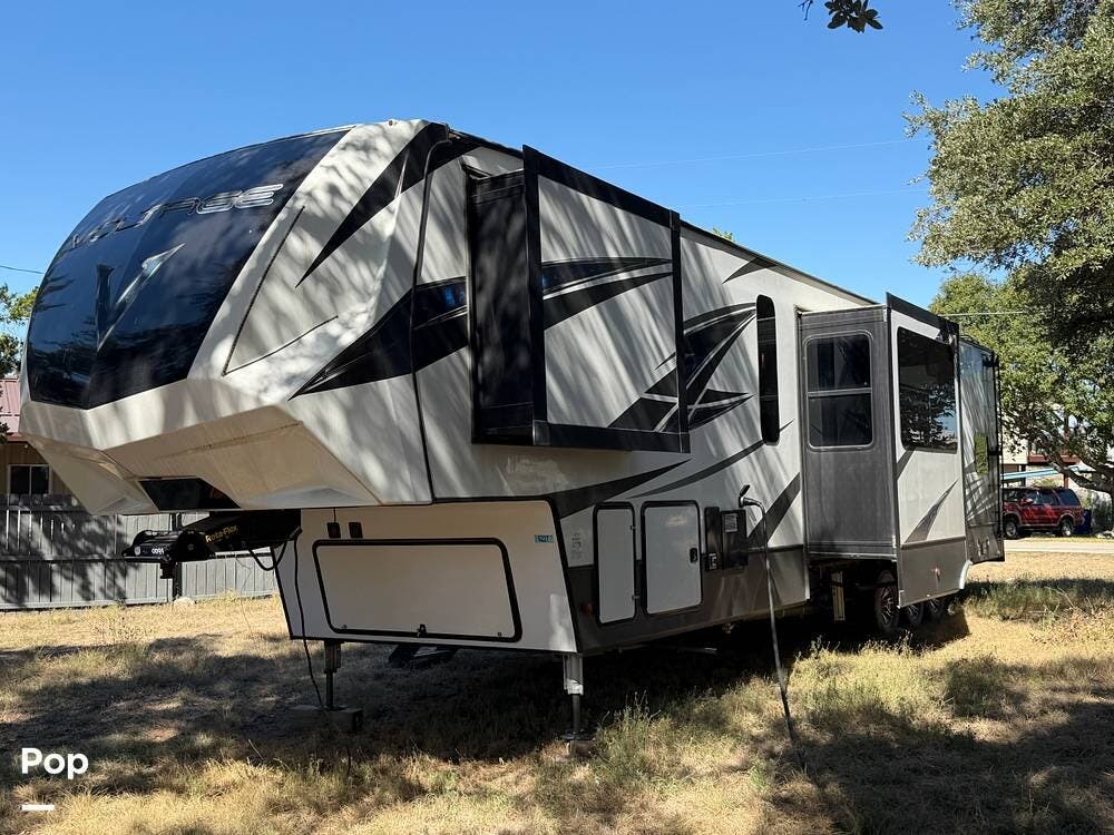 2020 Voltage 4185 by Dutchmen from Pop RVs in Canyon Lake, Texas