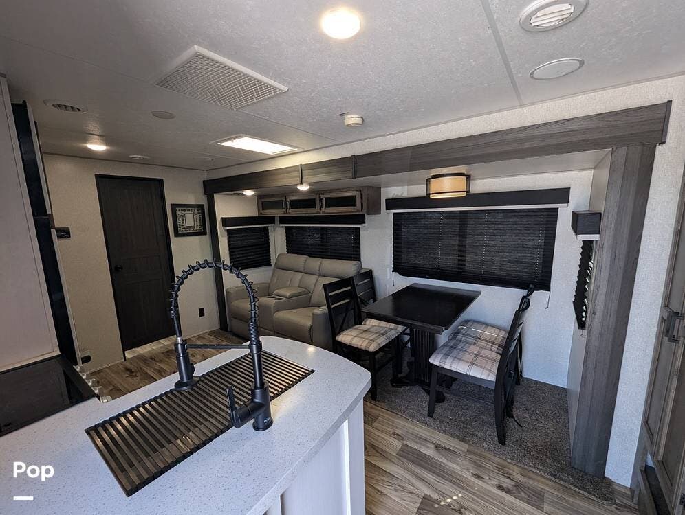 2022 SportTrek Touring 302VRB by Venture RV from Pop RVs in Punta Gorda, Florida