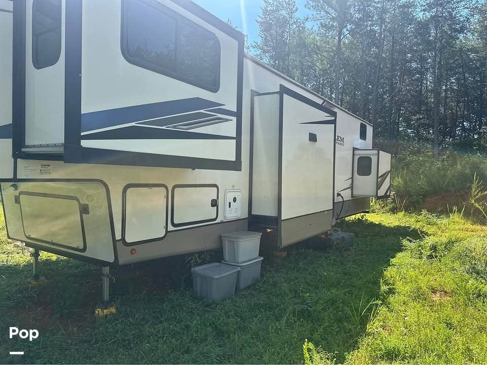 2023 Salem Hemisphere 378FL by Forest River from Pop RVs in Cana, Virginia