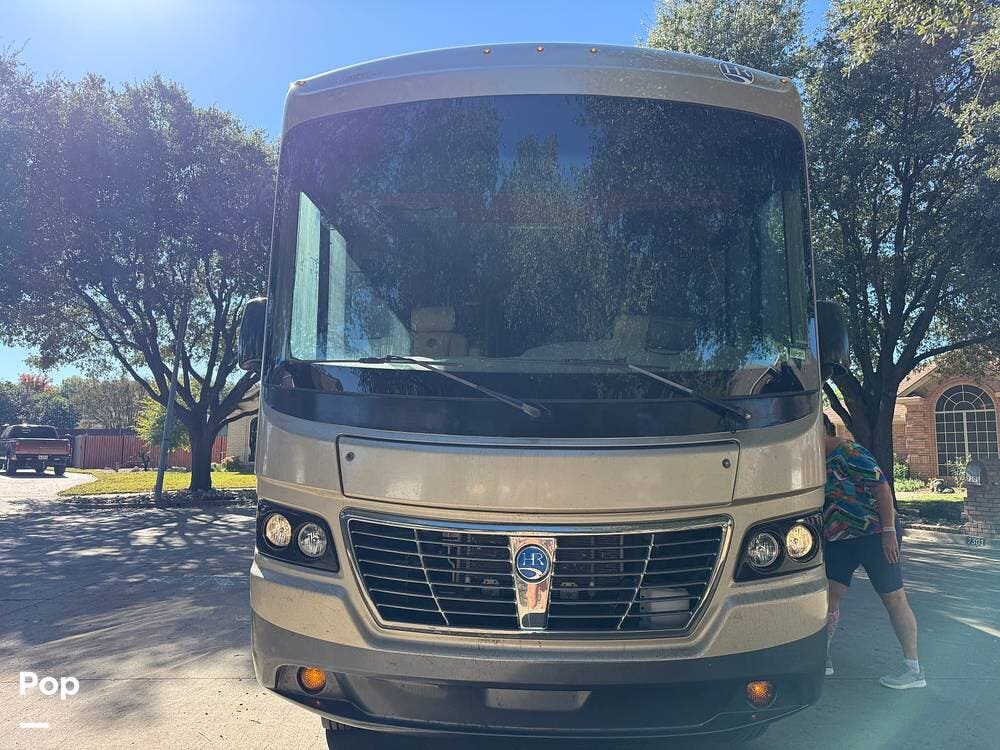 2017 Vacationer 35K by Holiday Rambler from Pop RVs in North Richland Hills, Texas