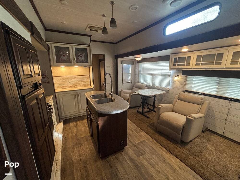 2016 Sundance 3700RLB by Heartland from Pop RVs in Winter Garden, Florida