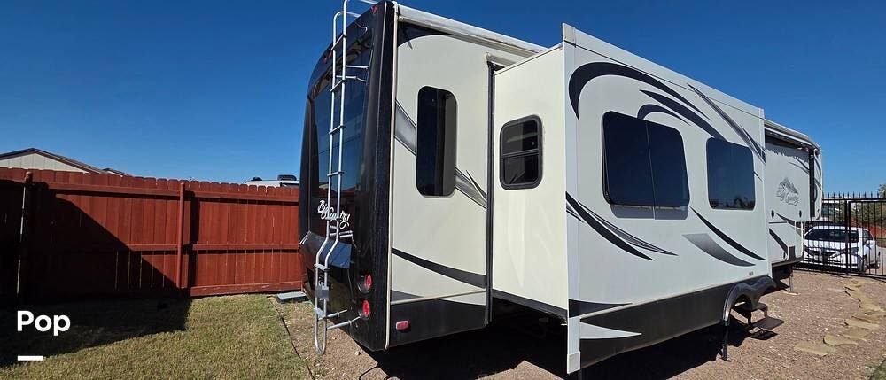 Used 2014 Heartland Big Country 3950FB available in Princeton, Texas