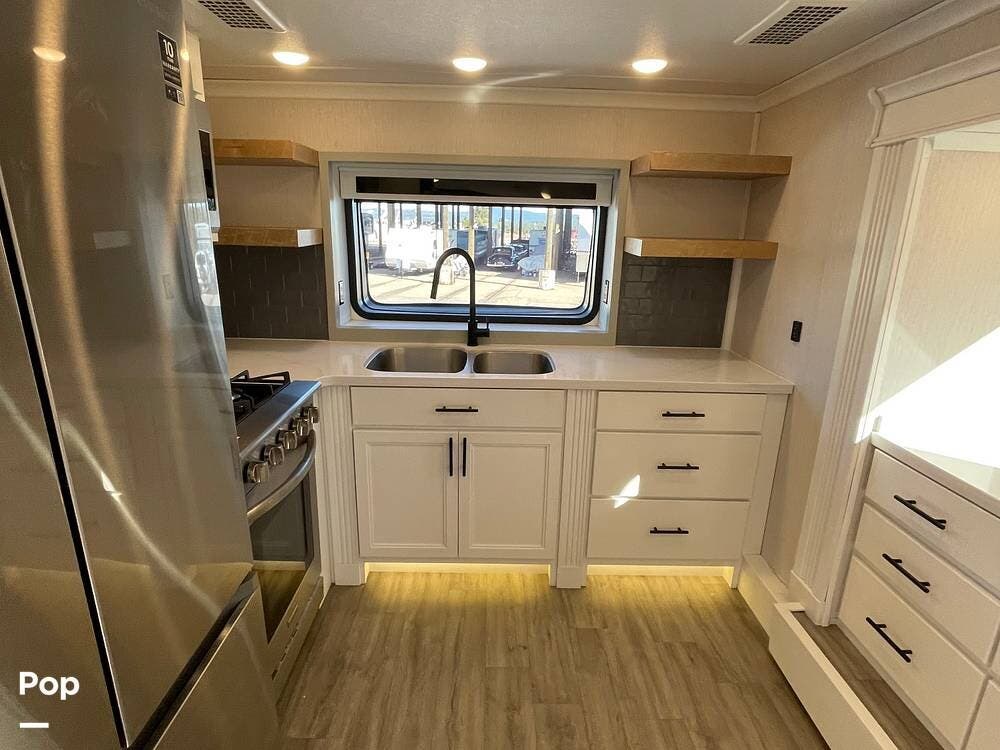 2022 Forest River RiverStone Reserve 3950FWK - Used Fifth Wheel For Sale by Pop RVs in Camino, California features Air Conditioning, Leveling Jacks, Slideout, Awning