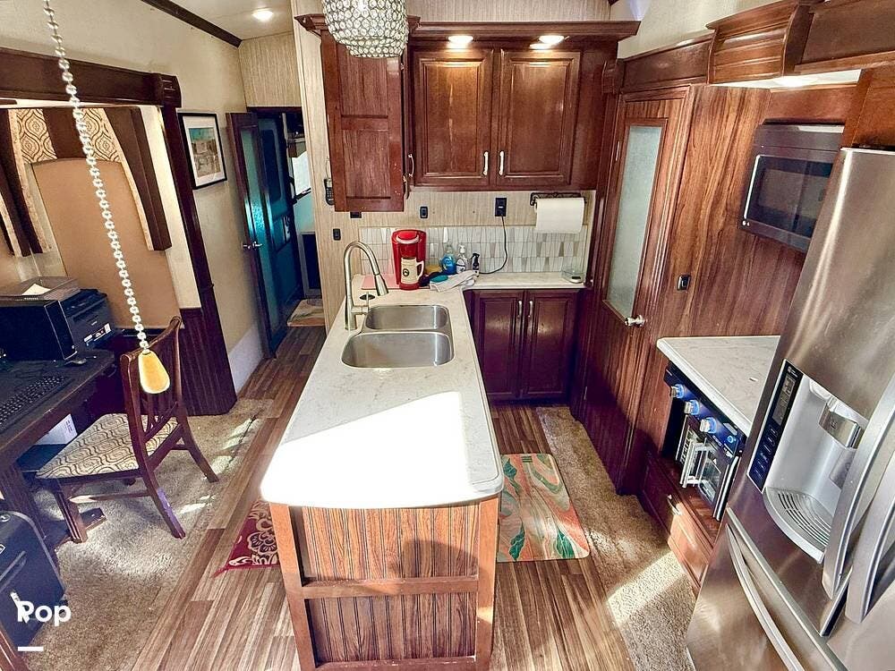 Used 2018 Forest River Cardinal 3825FL available in Elma, Washington