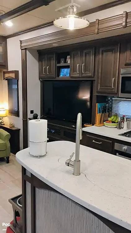 2020 Bighorn 3925MLP by Heartland from Pop RVs in Mission, Texas