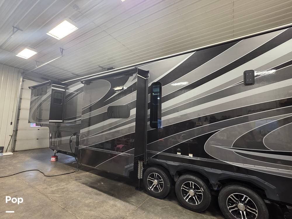 Used 2022 Grand Design Momentum 397TH-R available in South Wales, New York