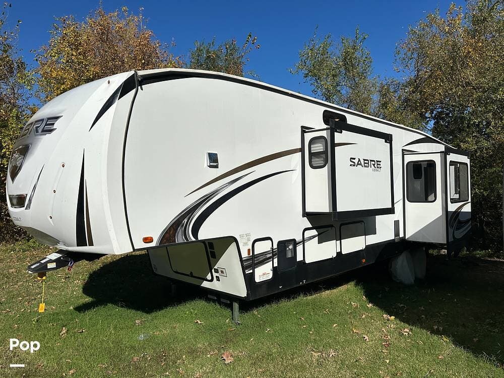 2021 Sabre 37FBT by Palomino from Pop RVs in Camdenton, Missouri