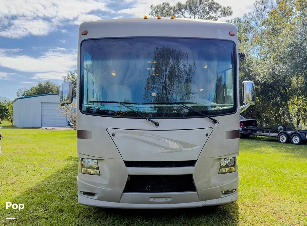 2014 Thor Motor Coach Windsport 34J - Used Class A For Sale by Pop RVs in Saint Cloud, Florida features Slideout, Generator, Awning, Leveling Jacks, Air Conditioning
