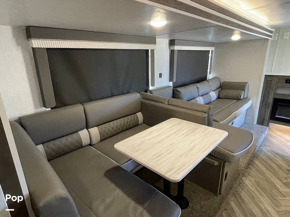 2022 X-Lite 273QBXL by Forest River from Pop RVs in Rio Rancho, New Mexico