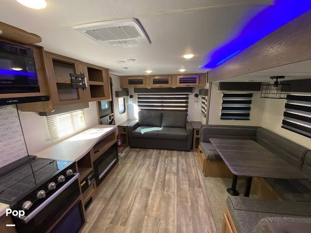 2024 Alpha Wolf 2500RL-L by Cherokee from Pop RVs in Denham Springs, Louisiana