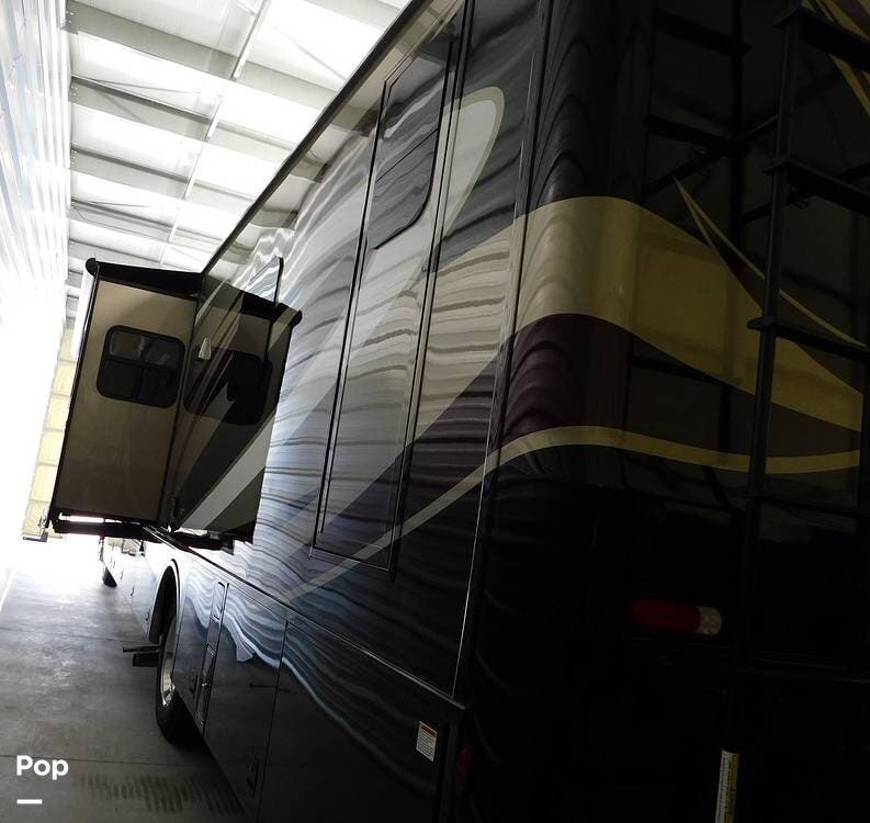 2023 Bay Star 3609 Liquid Springs by Newmar from Pop RVs in Ravenna, Ohio