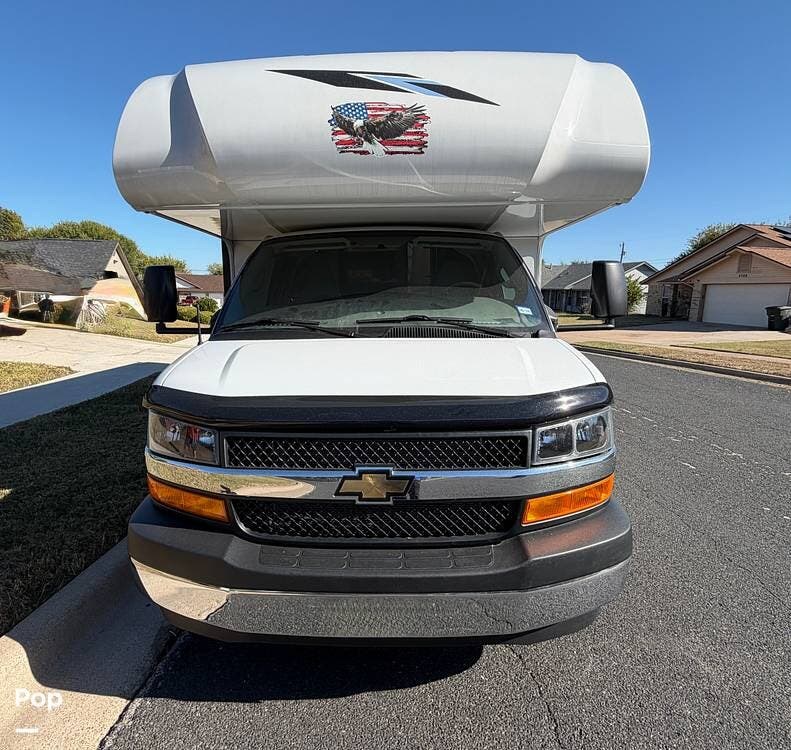 2025 Geneva 21VT by Thor Motor Coach from Pop RVs in Killeen, Texas
