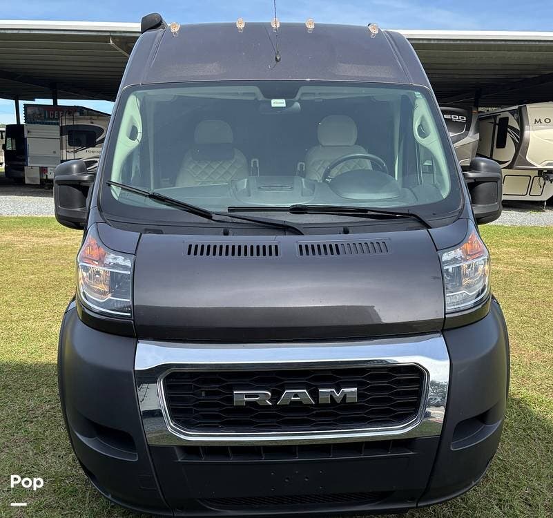 2022 Jayco Swift Li Series 20 TL - Used Class B For Sale by Pop RVs in Oxford, Florida features Awning, Air Conditioning