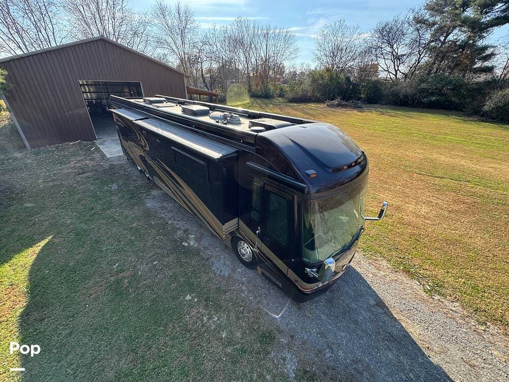 2015 Entegra Coach Anthem 44B - Used Diesel Pusher For Sale by Pop RVs in Fayetteville, Tennessee features Air Conditioning, Awning, Leveling Jacks, Slideout, Generator
