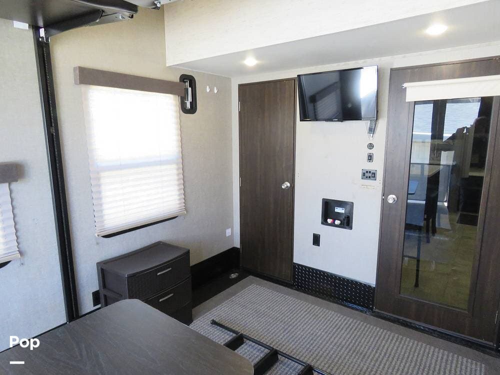 Used 2019 Grand Design Momentum 351M available in Ocala, Florida