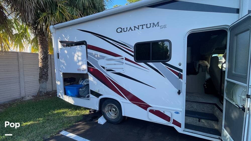 2021 Quantum SE22 by Thor Motor Coach from Pop RVs in Fort Myers, Florida
