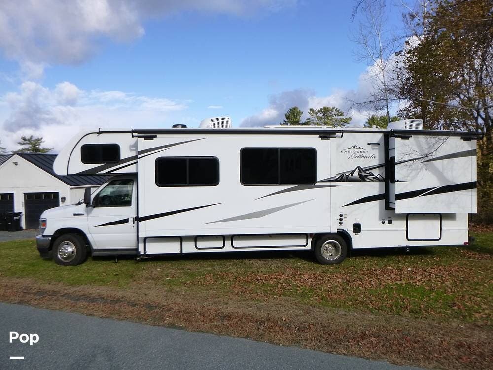 2024 Entrada 2950OK by East to West from Pop RVs in Claremont, New Hampshire