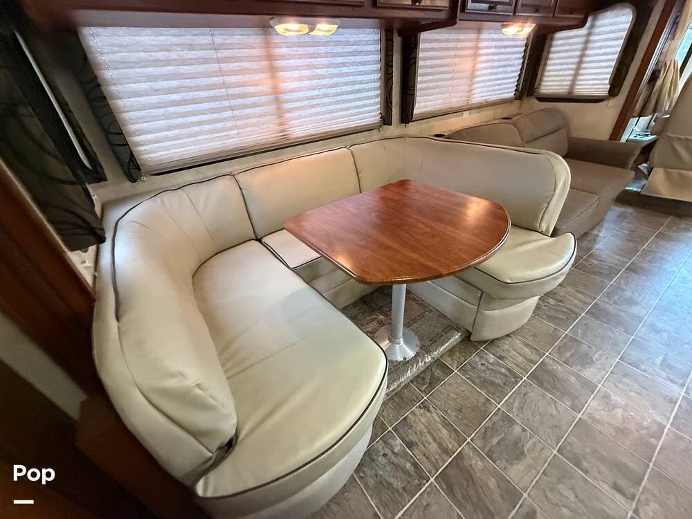 2013 Thor Motor Coach Windsport 32A - Used Class A For Sale by Pop RVs in Richfield, Utah features Air Conditioning, Generator, Slideout, Awning