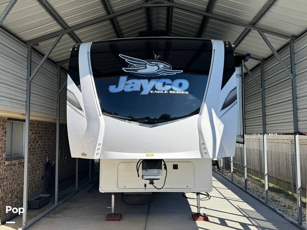 2022 Jayco Eagle HT 28.5RSTS - Used Fifth Wheel For Sale by Pop RVs in Marrero, Louisiana features Awning, Leveling Jacks, Slideout, Air Conditioning