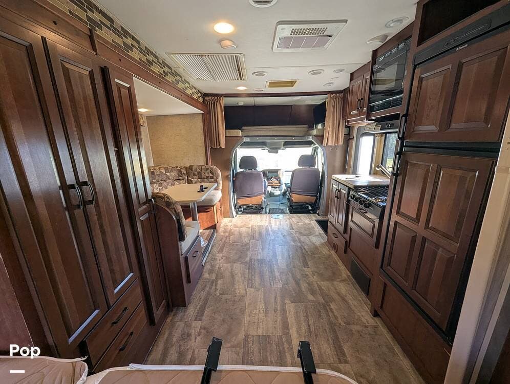 2015 Sunseeker MBS 2400W by Forest River from Pop RVs in Wimauma, Florida
