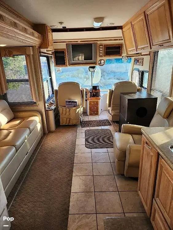 2006 Alfa See Ya 1008 - Used Diesel Pusher For Sale by Pop RVs in Weatherford, Texas features Air Conditioning, Slideout, Awning, Leveling Jacks, Generator