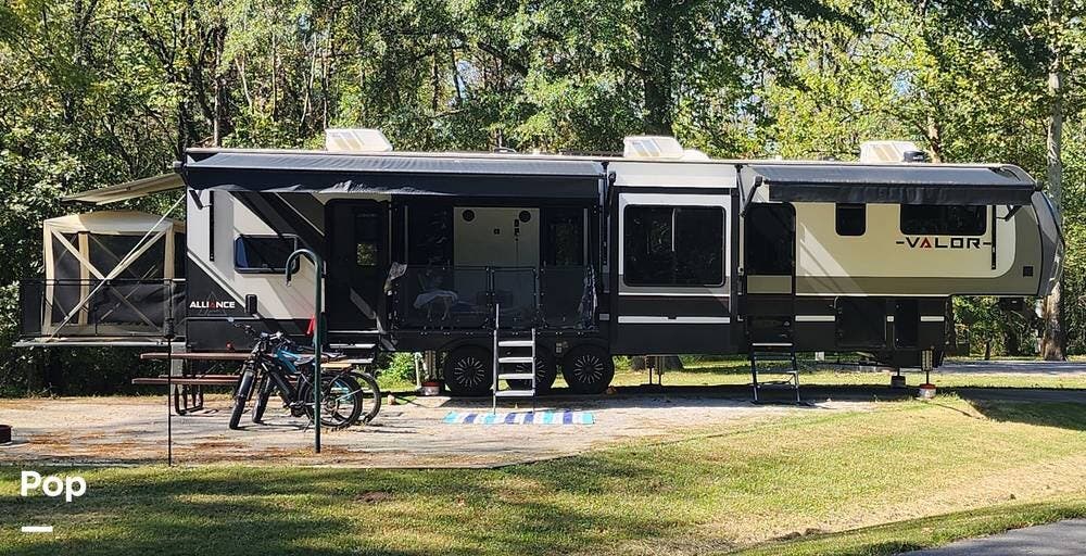 Used 2024 Alliance RV Valor 42V13 available in O Fallon, Illinois