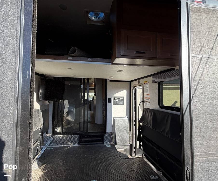 2023 Outlaw 38KB by Thor Motor Coach from Pop RVs in Pueblo West, Colorado