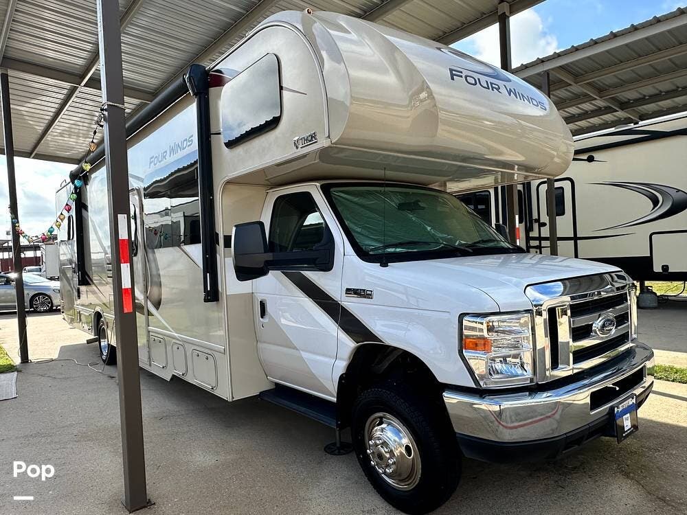 Used 2020 Thor Motor Coach Four Winds 31E available in Katy, Texas