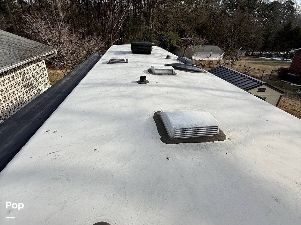 Used 2019 Winnebago Vista 31BE available in Davidson, North Carolina