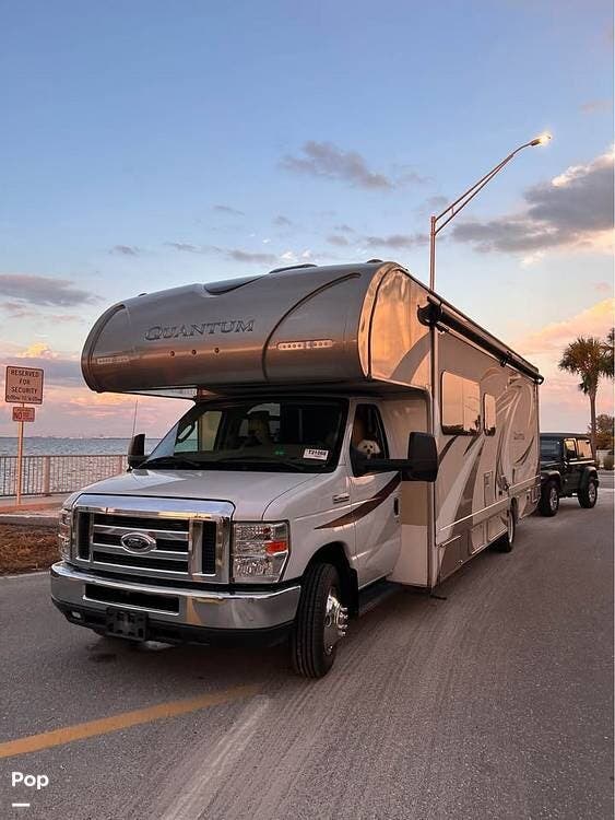 Used 2017 Thor Motor Coach Quantum WS31 available in Osprey, Florida