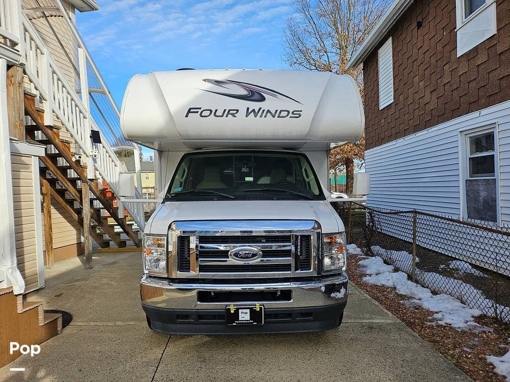 2021 Thor Motor Coach Four Winds 28Z - Used Class C For Sale by Pop RVs in Westfield, Massachusetts features Awning, Air Conditioning, Slideout, Generator