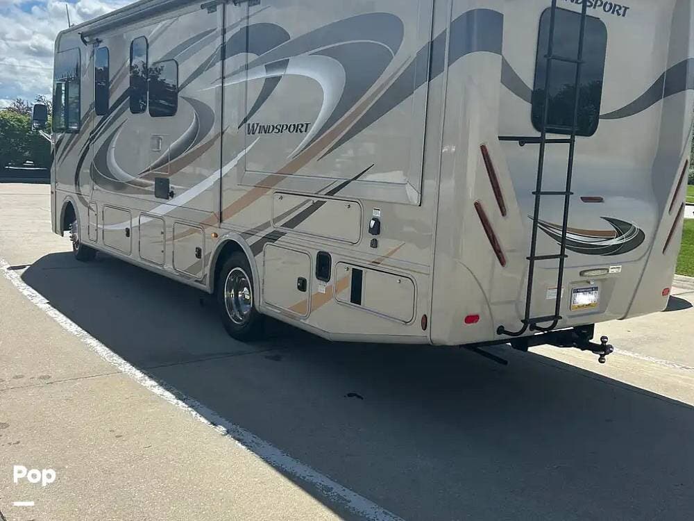 Used 2019 Thor Motor Coach Windsport 29M available in Pittsburgh, Pennsylvania