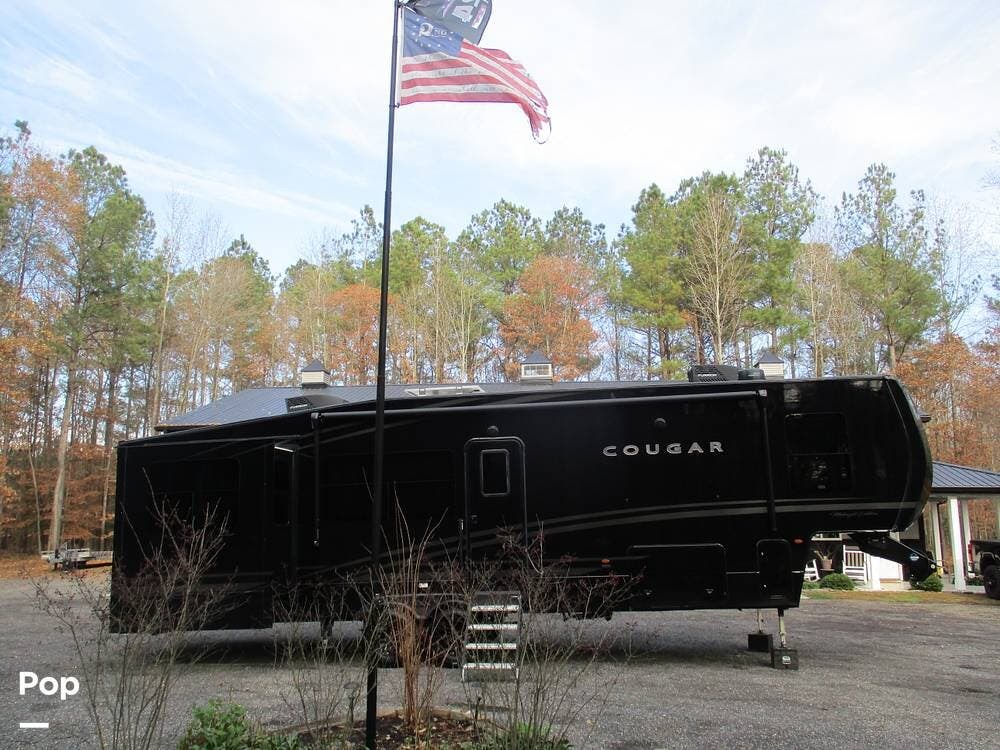 2024 Cougar 320RDS by Keystone from Pop RVs in Denton, Maryland