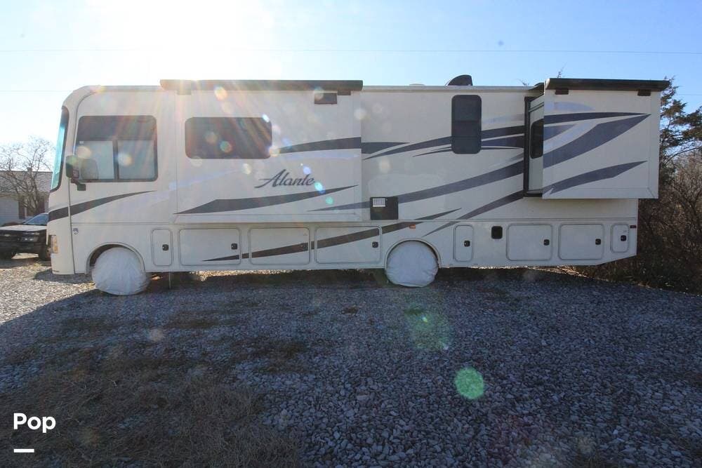 Used 2016 Jayco Alante 32N available in Alexandria, Kentucky