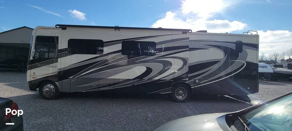 2016 Forest River Georgetown XL 369DS - Used Class A For Sale by Pop RVs in Lenoir City, Tennessee features Awning, Leveling Jacks, Generator, Slideout, Air Conditioning
