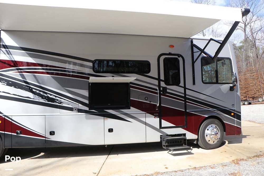 2023 Vacationer 36F by Holiday Rambler from Pop RVs in Cumming, Georgia