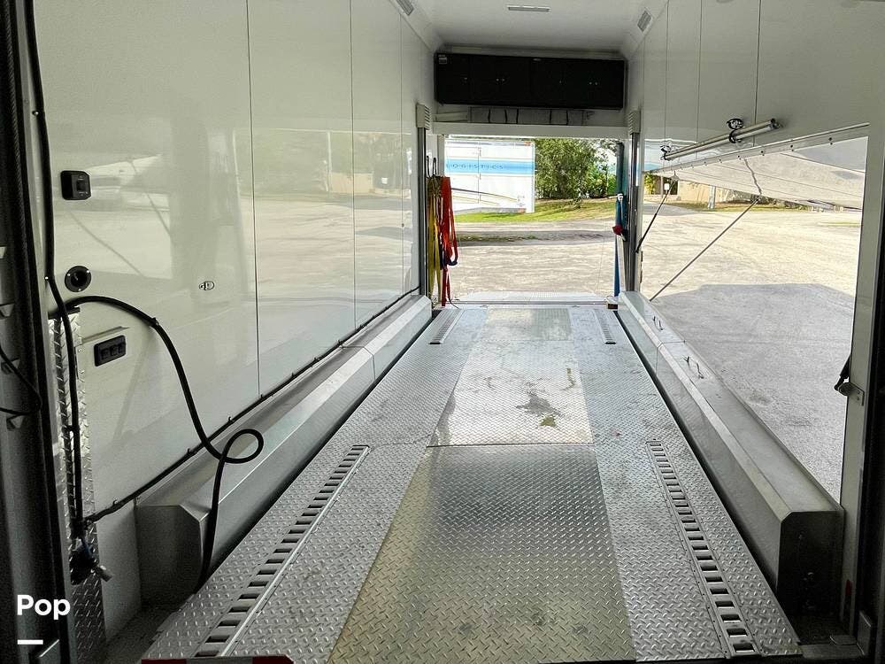 Used 2019 Sundowner Stacker Sundowner available in Pompano Beach, Florida