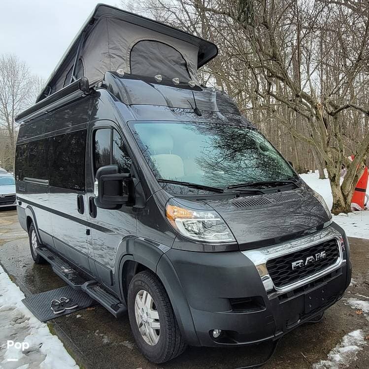 2023 Thor Motor Coach Sequence 20J - Used Class B For Sale by Pop RVs in Grafton, Ohio features Air Conditioning, Awning