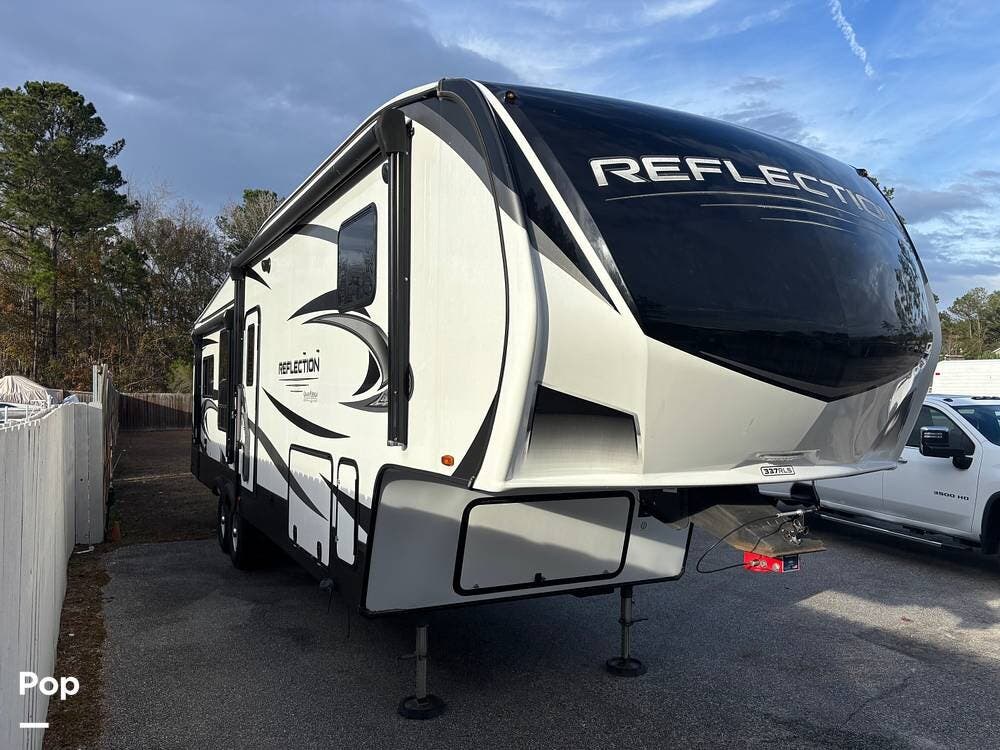 2022 Reflection 337RLS by Grand Design from Pop RVs in Wando, South Carolina