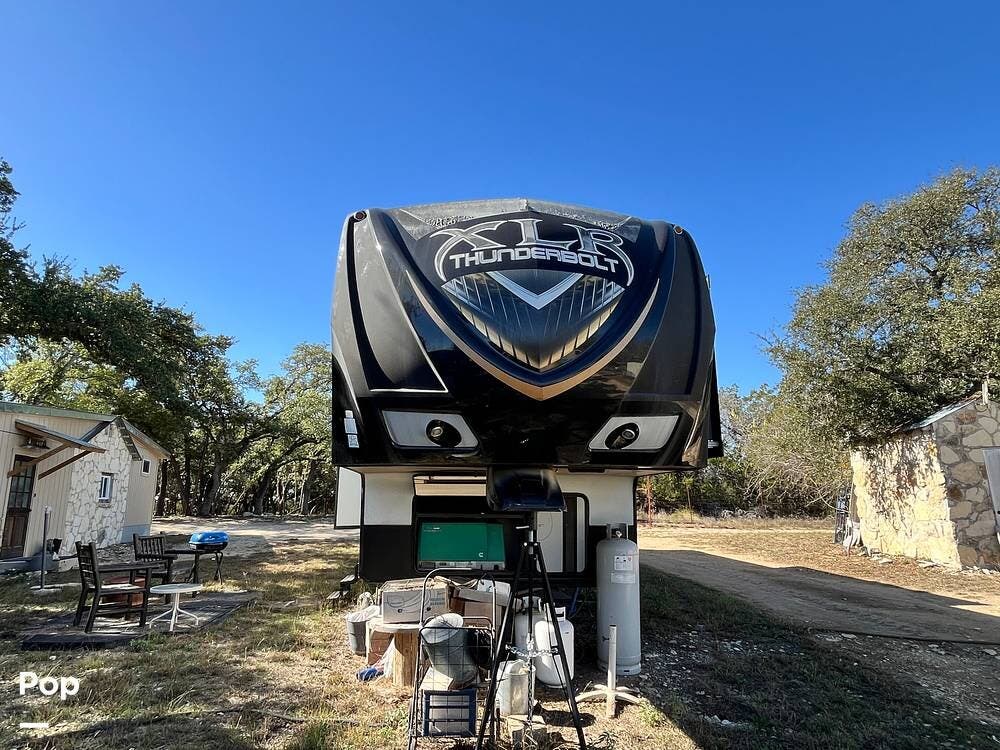 2017 XLR Thunderbolt by Forest River from Pop RVs in Blanco, Texas