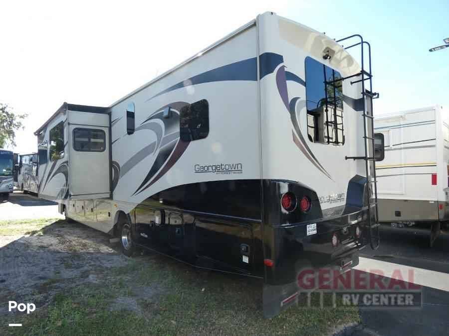 2018 Georgetown GT5 31L by Forest River from Pop RVs in Port Richey, Florida
