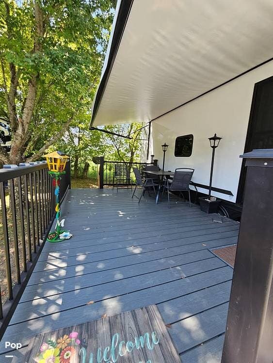 2025 Forest River Sandpiper 388JW - Used Travel Trailer For Sale by Pop RVs in Jonesborough, Tennessee features Leveling Jacks, Air Conditioning, Slideout, Awning