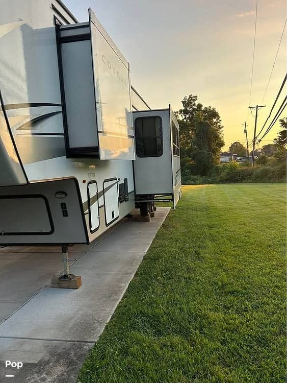 2023 Cougar 364BHL by Keystone from Pop RVs in Culloden, West Virginia