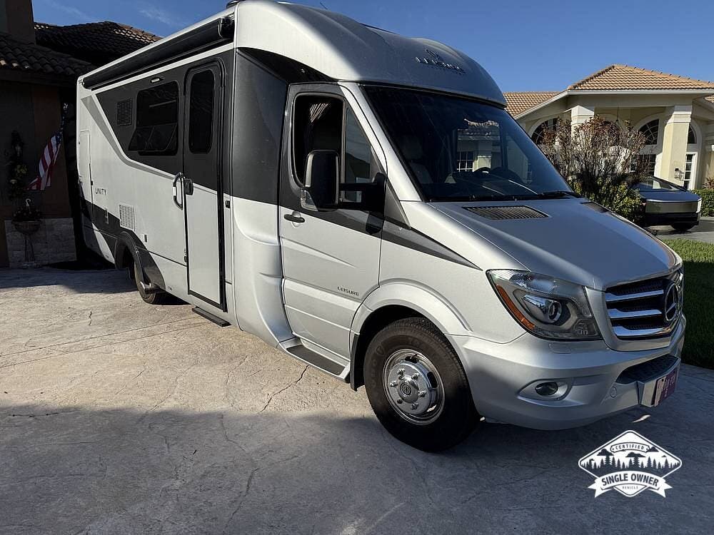 2016 Unity U24MB by Leisure Travel from Pop RVs in Naples, Florida
