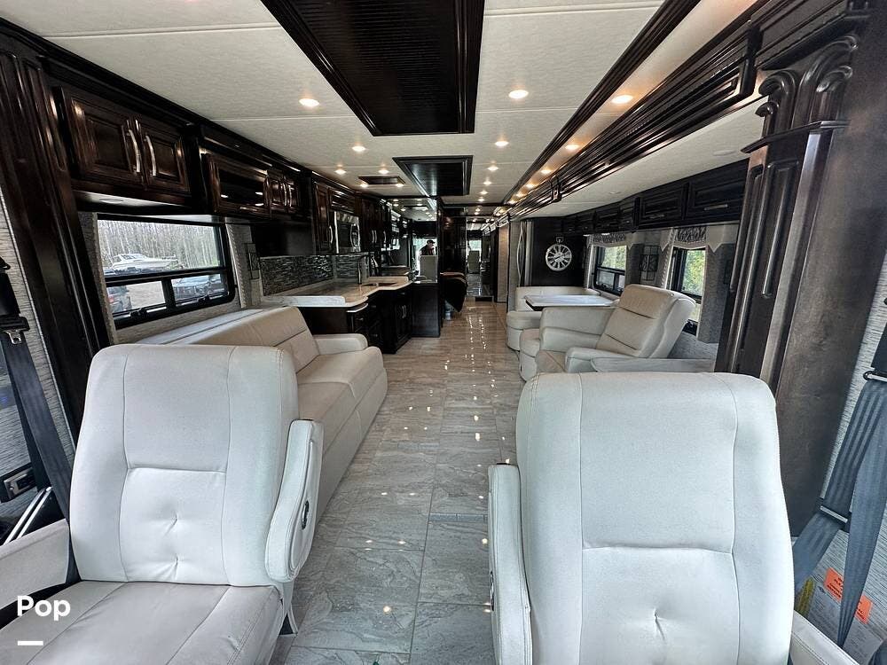2018 Newmar Dutch Star 4369 - Used Diesel Pusher For Sale by Pop RVs in Menominee, Michigan features Air Conditioning, Slideout, Awning, Leveling Jacks, Generator
