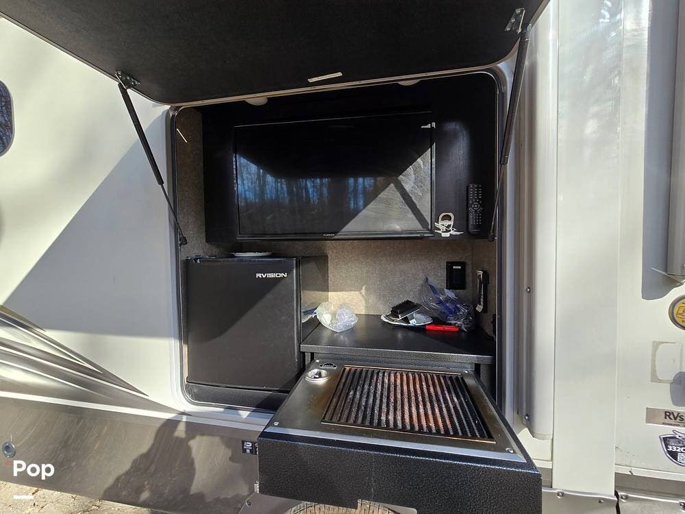 2020 Eagle 332CBOK by Jayco from Pop RVs in Oneida, New York