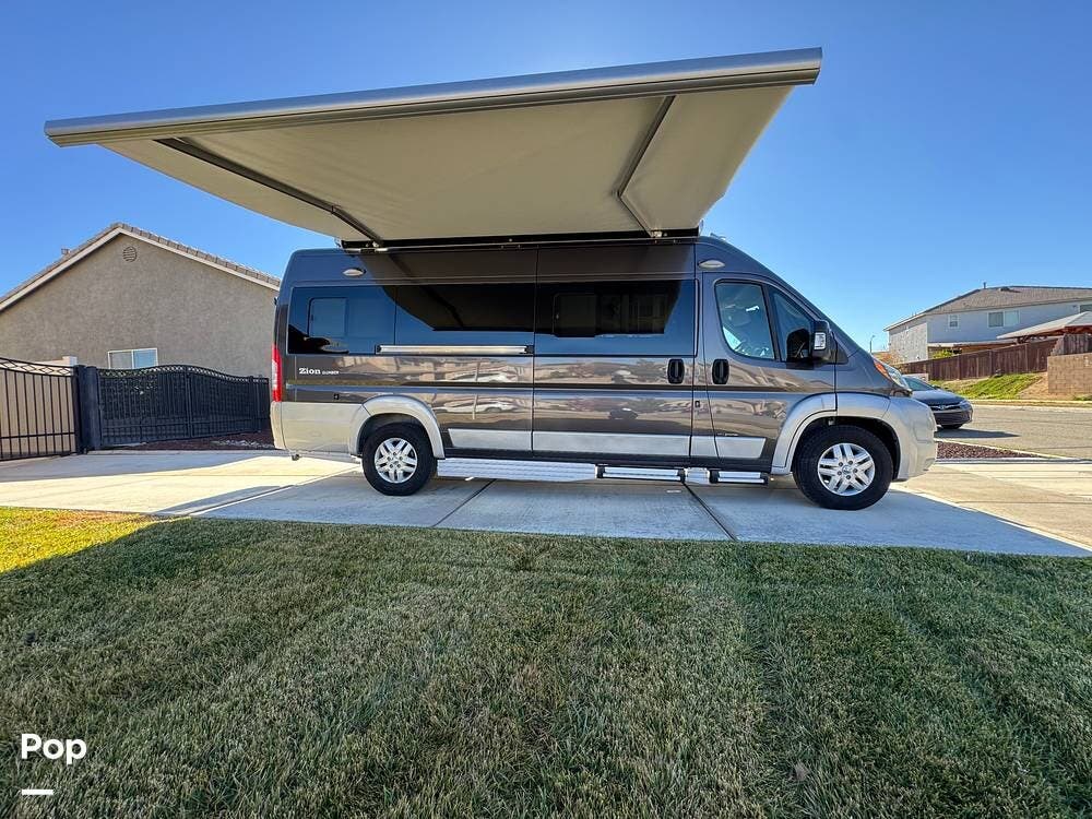 2023 Roadtrek ZION SLUMBER BASE - Used Class B For Sale by Pop RVs in Hesperia, California features Awning, Generator, Air Conditioning