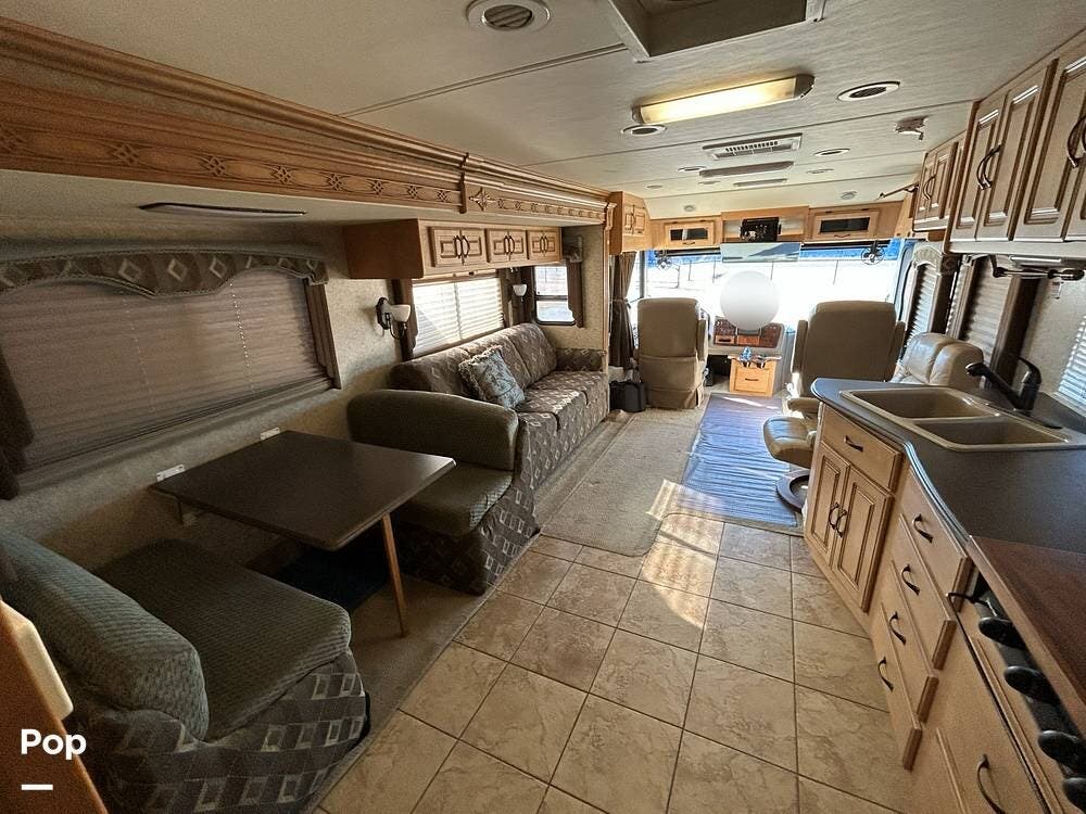 2007 Pathfinder 377DS by Sportscoach from Pop RVs in Weatherford, Texas