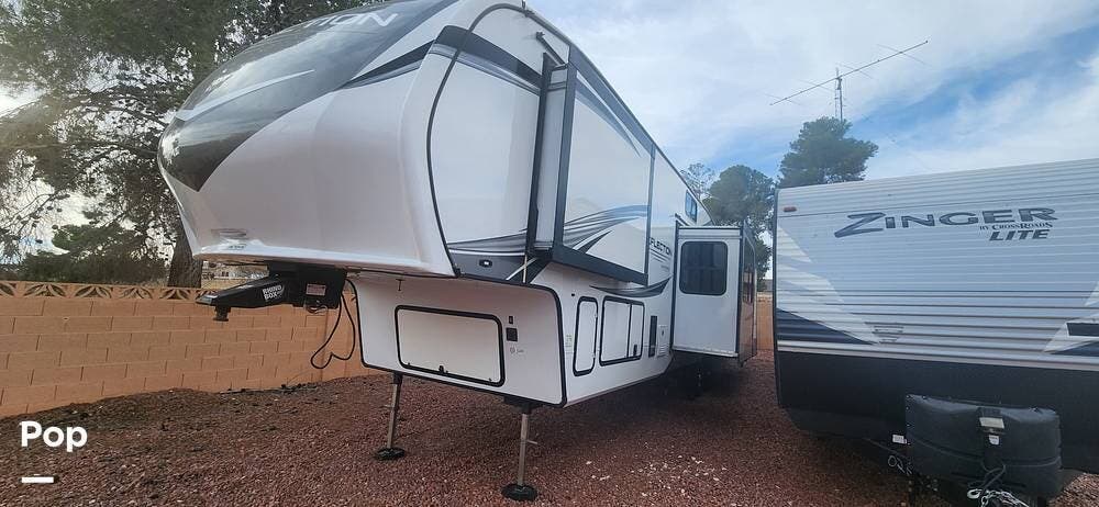 2023 Grand Design Reflection 367BHS - Used Fifth Wheel For Sale by Pop RVs in Las Vegas, Nevada features Air Conditioning, Slideout, Awning