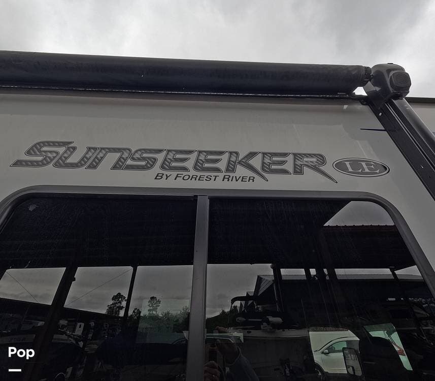 2021 Sunseeker 3250LE by Forest River from Pop RVs in Ponte Vedra, Florida